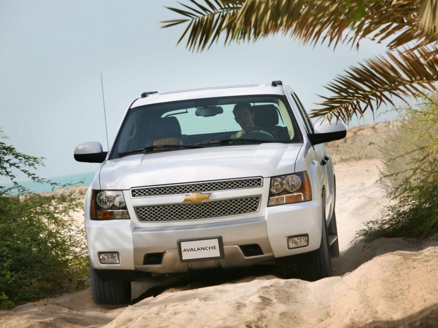  Chevrolet Avalanche Z71 2007 года  (фото 4 из 9)